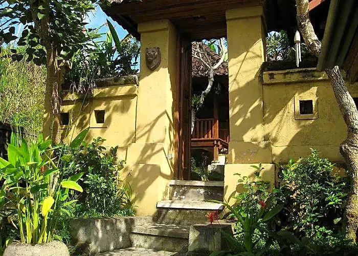 Uma Caming House ホテル バリ島